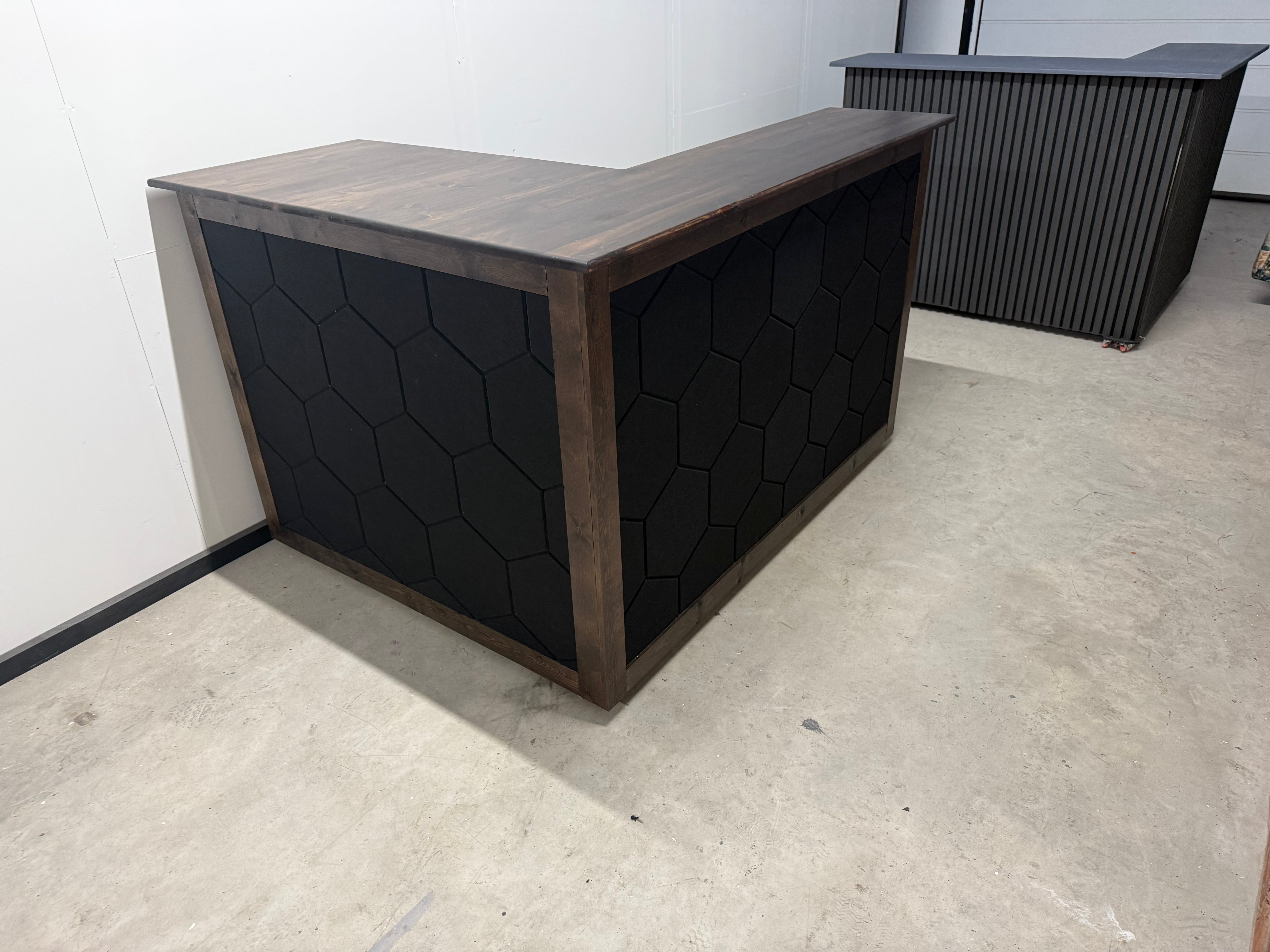 The signature timber bar